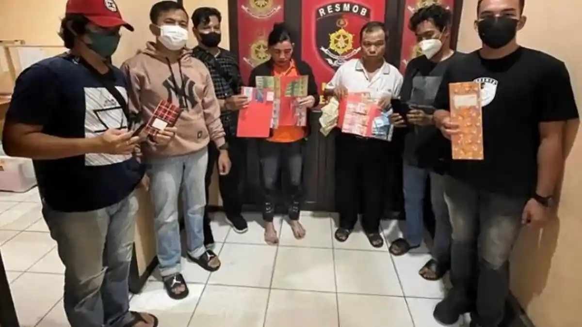 Perjudian Bartim Diungkap, Dua Tersangka Perjudian Kupon Putih Diamankan Petugas Satreskrim
