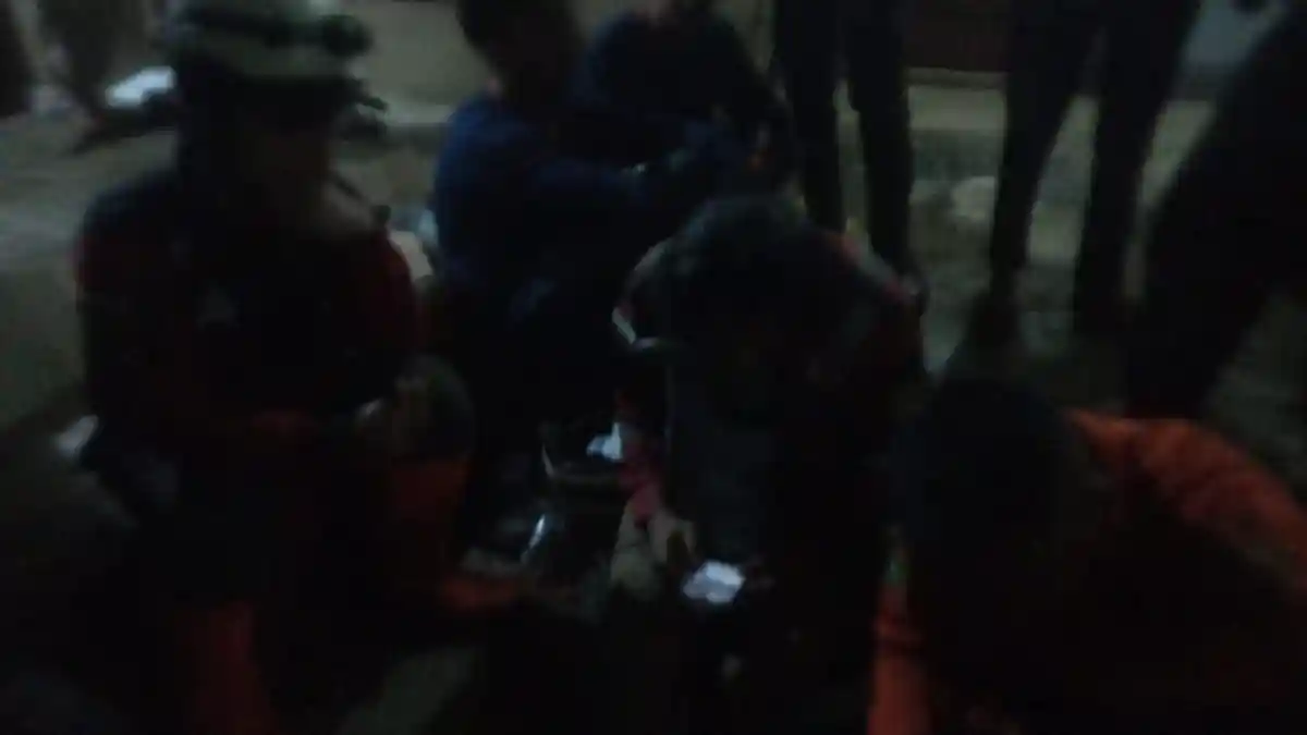 Desa Sentul Bogor Diterjang Longsor, 1 Orang Tertimbun, Tim SAR Berjibaku Tengah Malam