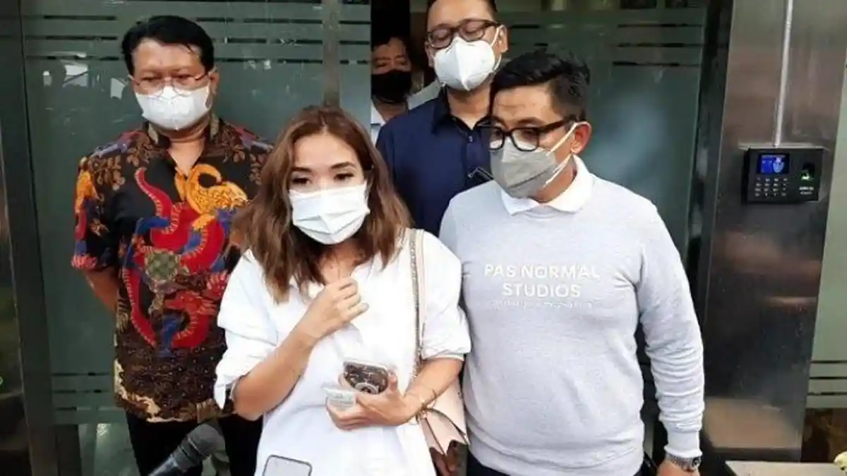 Gisel Tak Banyak Bicara Setelah Diperiksa Polisi Terkait Video Syur Mirip Dirinya
