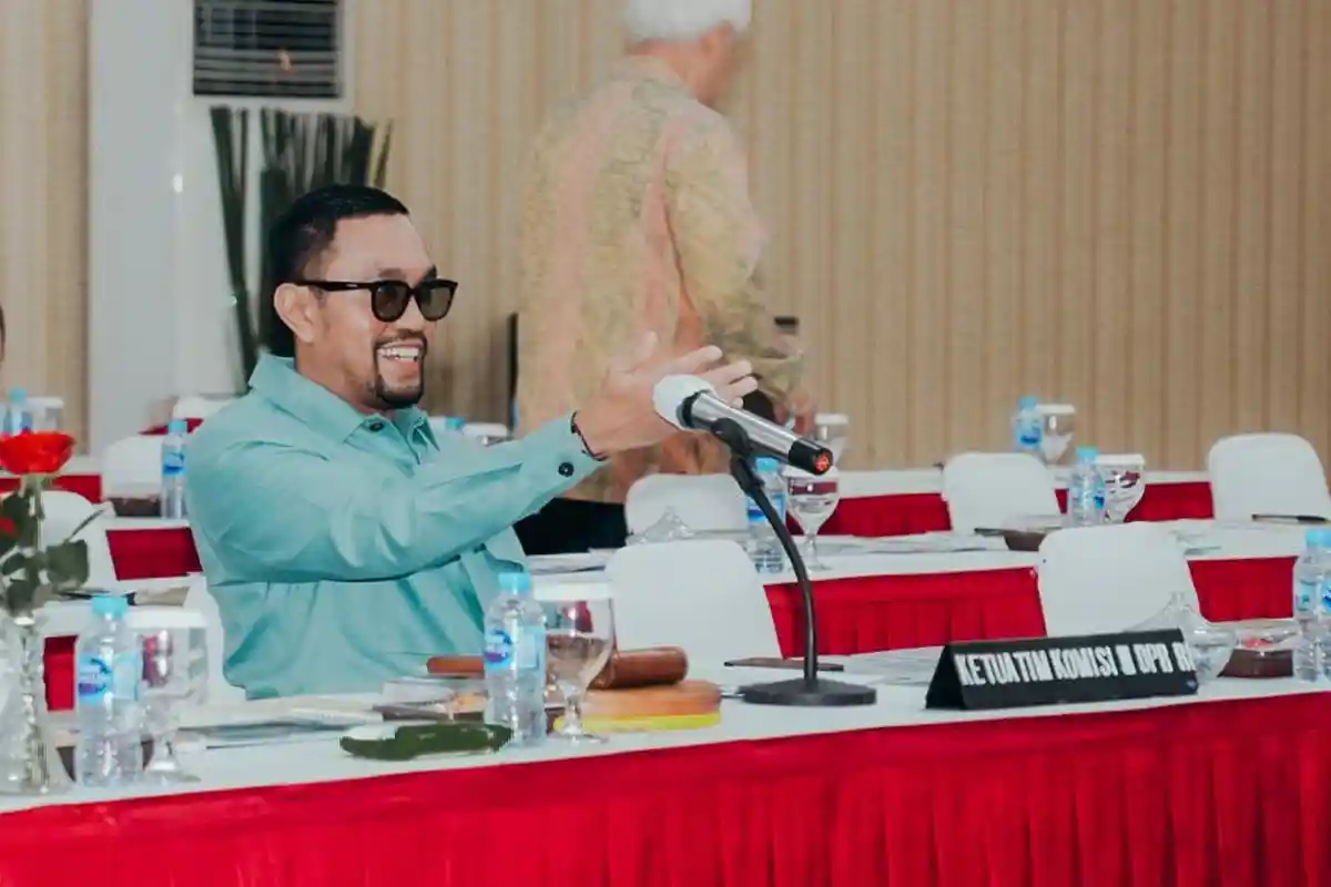 Sirkuit Tes SIM Diubah Jadi Huruf S, DPR Apresiasi Respons Cepat Korlantas