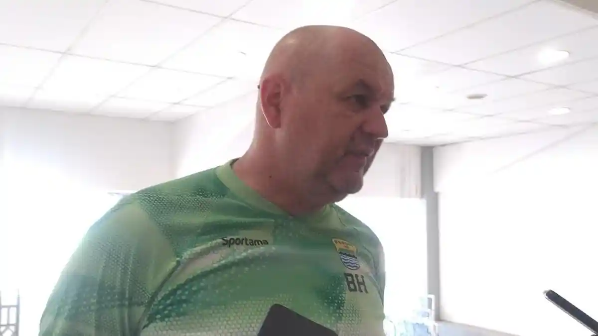 Persib vs Arema: Bojan Hodak Nilai Beberapa Pemain Singo Edan Ancaman Bagi Marc Klok Cs