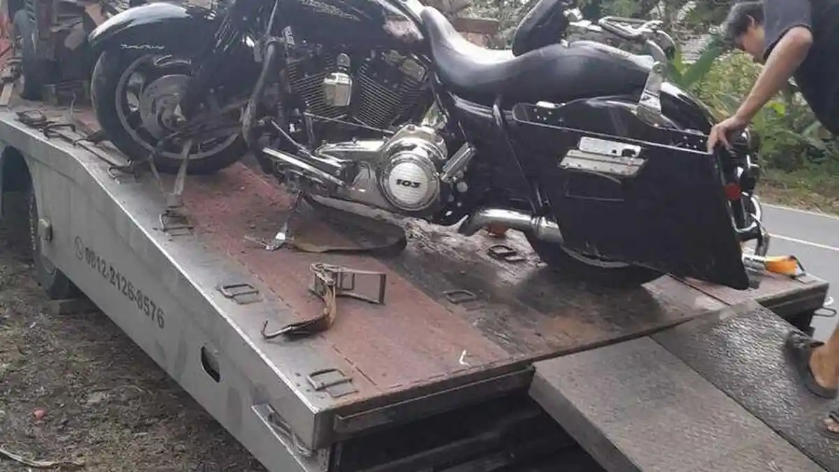 Kesaksian Warga saat Ruri Vokalis Band Repvblik Kecelakaan Moge, Warga: Korban Terpental 3 Meter