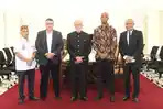 Bahas Perkembangan Aceh, Duta Besar Norwegia Bertemu Wali Nanggroe Malik Mahmud