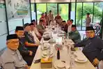WALUBI dan FKUB Sulsel Perkuat Kerukunan Lewat Buka Puasa Lintas Agama di Makassar