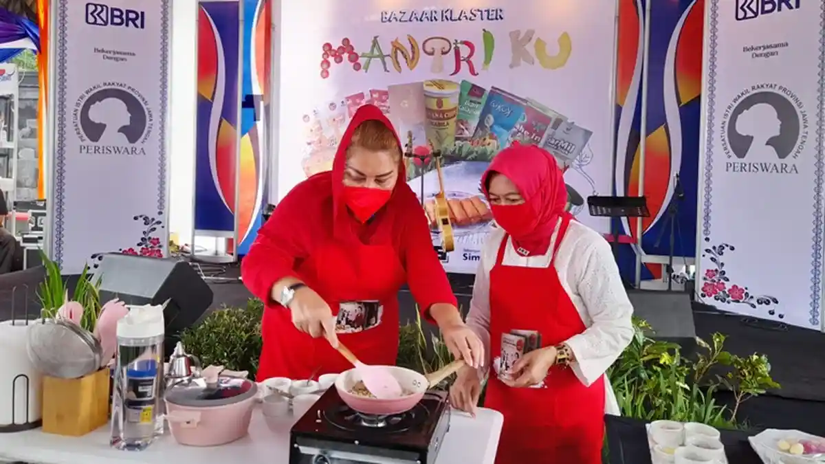 Mbak Ita, Wakil Wali Kota Semarang Beri Tutorial Masak Menu Makanan Cegah Stunting pada Anak
