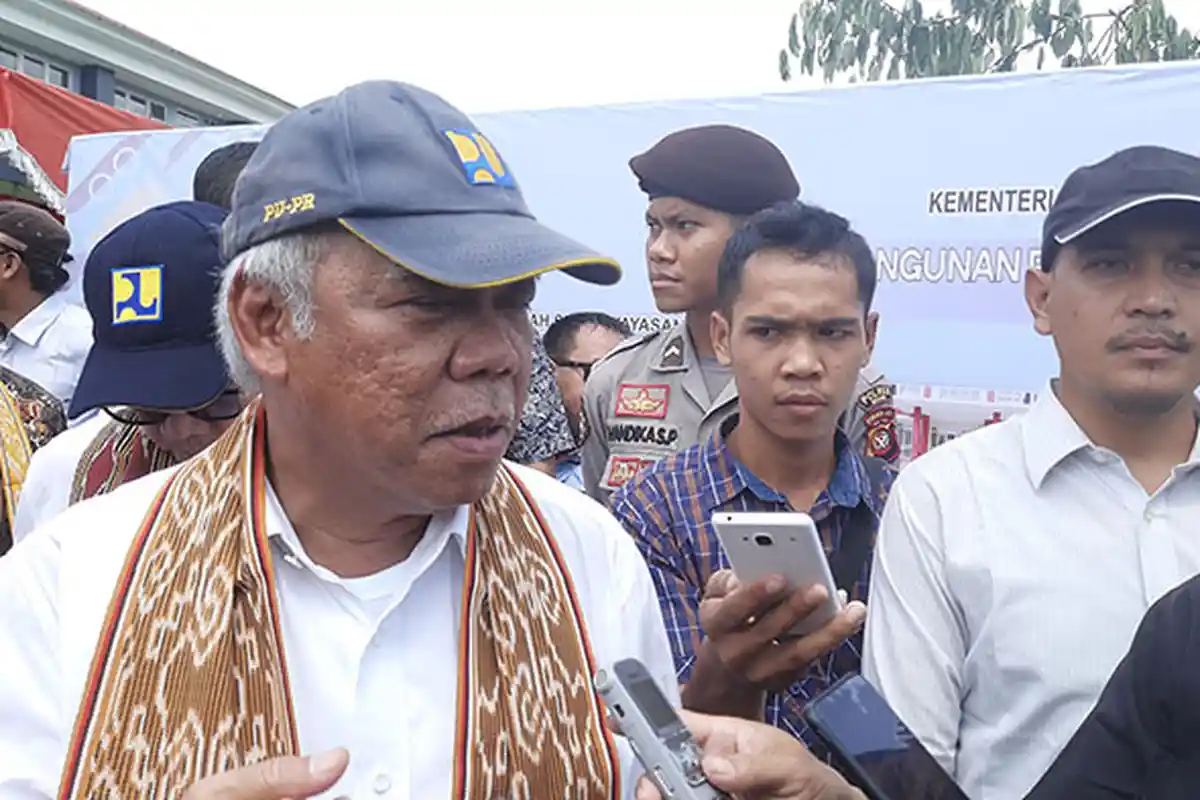 Kunker ke Sintang, Menteri PUPR Tegaskan Pembangunan Infrastruktur Masih Jadi Prioritas
