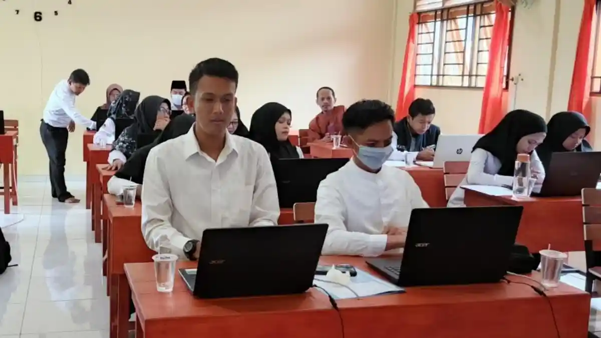Tenaga Pendidik MTs Negeri Lingga Ikut AKG dari Kemenag, Ini Tujuannya