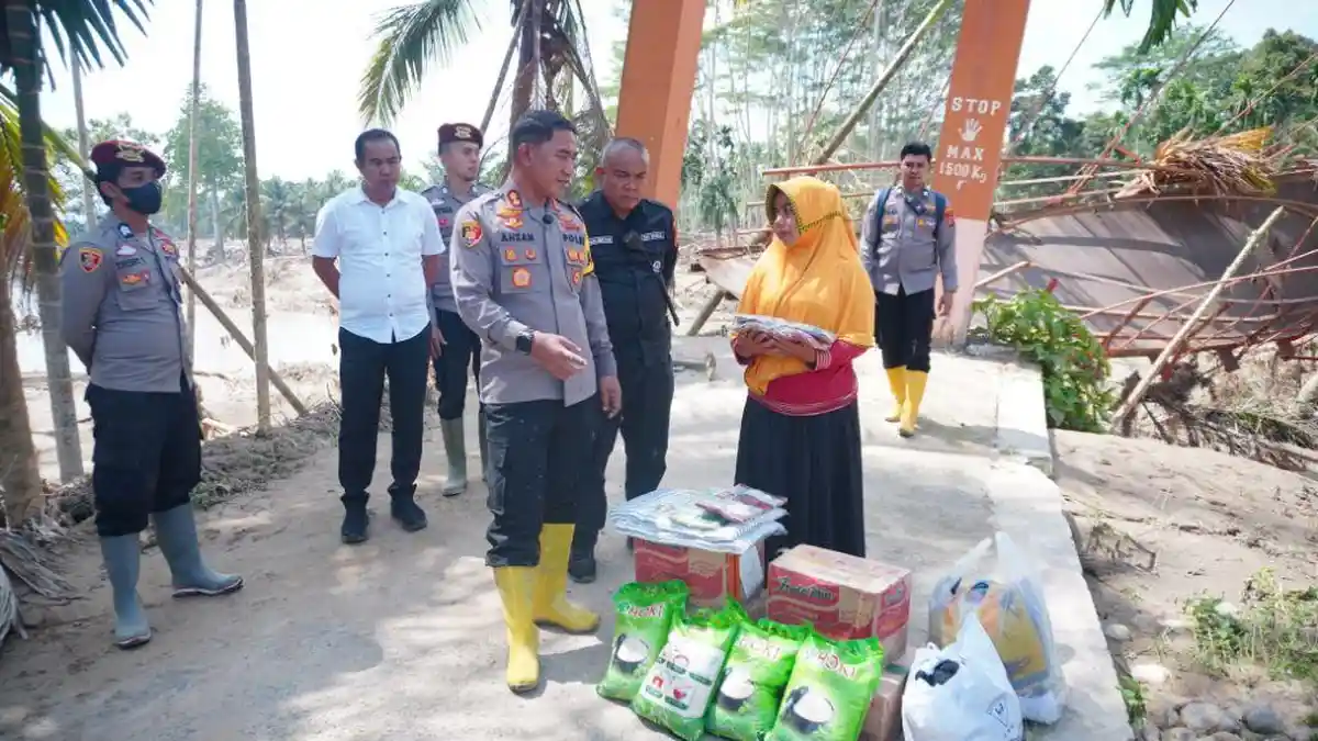 Ekses Banjir, Jembatan Gantung di Sawang Putus, Begini Respon Kapolres Lhokseumawe
