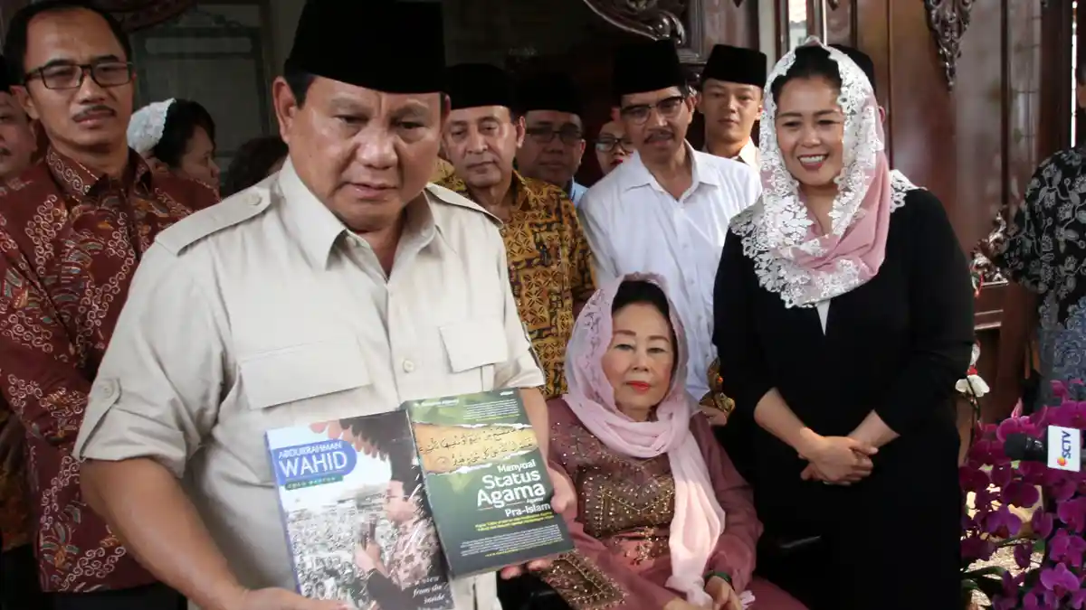Giliran Prabowo Silaturahmi dan Sungkem ke Istri Almarhum Gus Dur