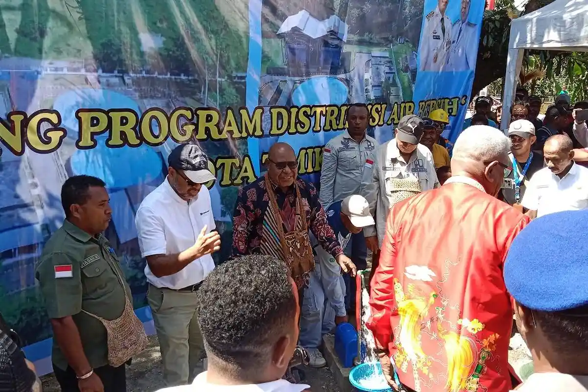 PTFI dan Pemkab Mimika Menyediakan Air Bersih Untuk Masyarakat