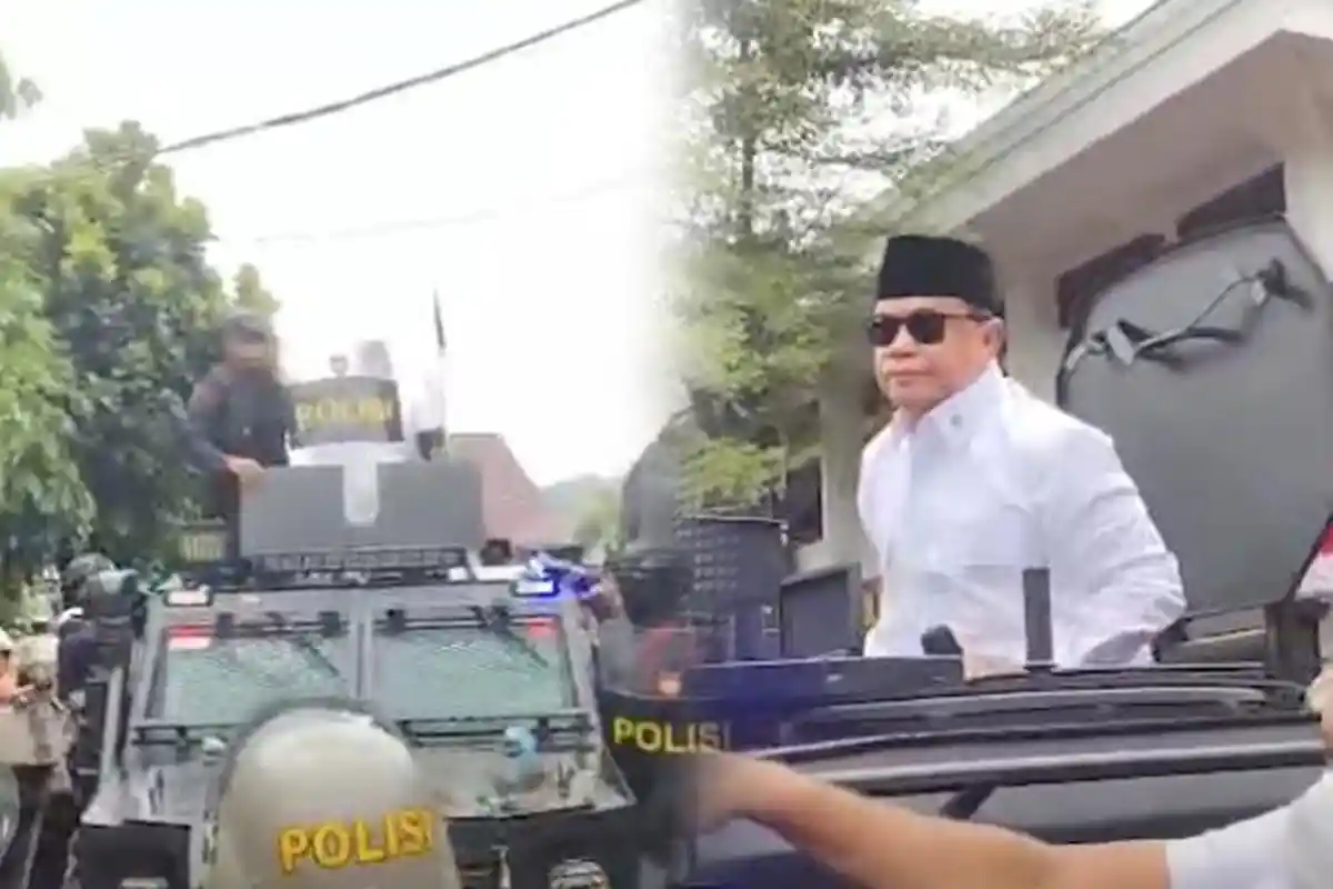 DEMO Warga Pati Membara! Bupati Sudewo Dilempar Sandal Temui Pendemo: Saya Akan Lebih Baik