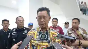 Penjabat-Wali-Kota-Kendari-Asmawa-Tosepu-Soal-Hasil-Audit-Kemendagri.jpg
