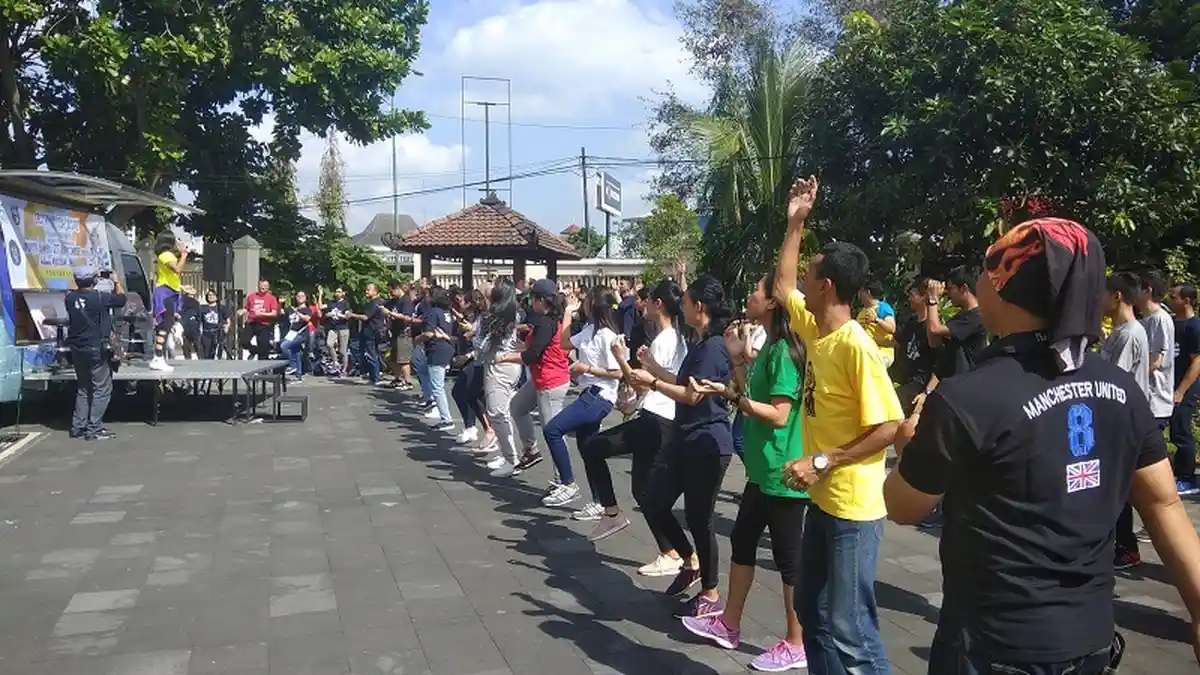 Fun Walk dan Fun Game Meriahkan Penutupan Oetama Cup 2018