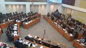 Besok-RUU-TNI-Bakal-Dibawa-ke-Paripurna-DPR-untuk-Disahkan.jpg