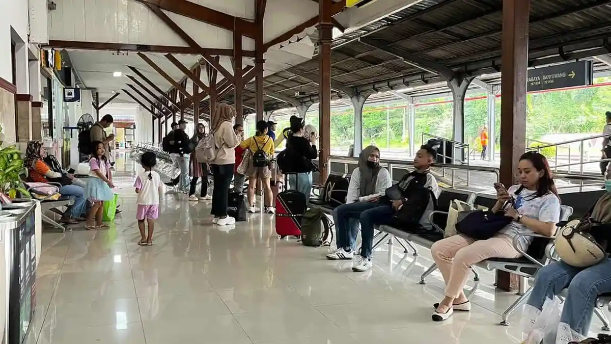 Liburan Idul Adha 2025, 29 Ribu Penumpang Gunakan Kereta di Daop 9 Jember