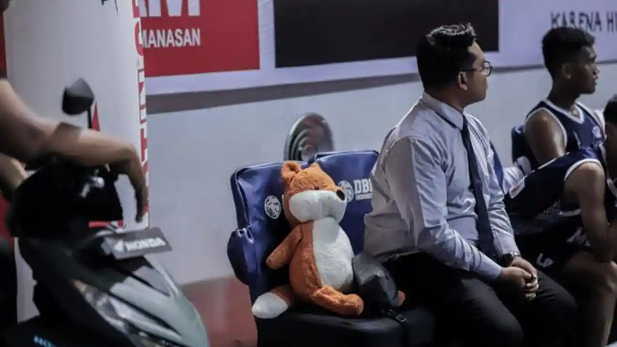 Kebangkitan Tim Basket Putra Musan di DBL Surabaya: Peran Penting Coach Aak dan Boneka Gemul