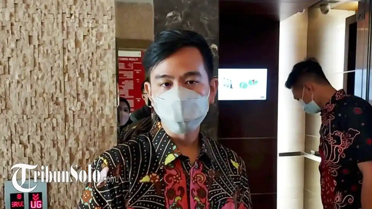 Persis Solo vs PSIM Jogja, PKL di Stadion Manahan Tutup Lebih Cepat, Gibran : Antisipasi Keamanan