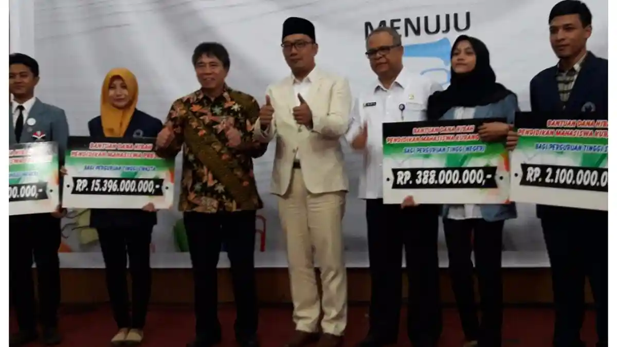 Pemkot Bandung Hibahkan Dana Rp 30 Miliar untuk 56 Perguruan Tinggi