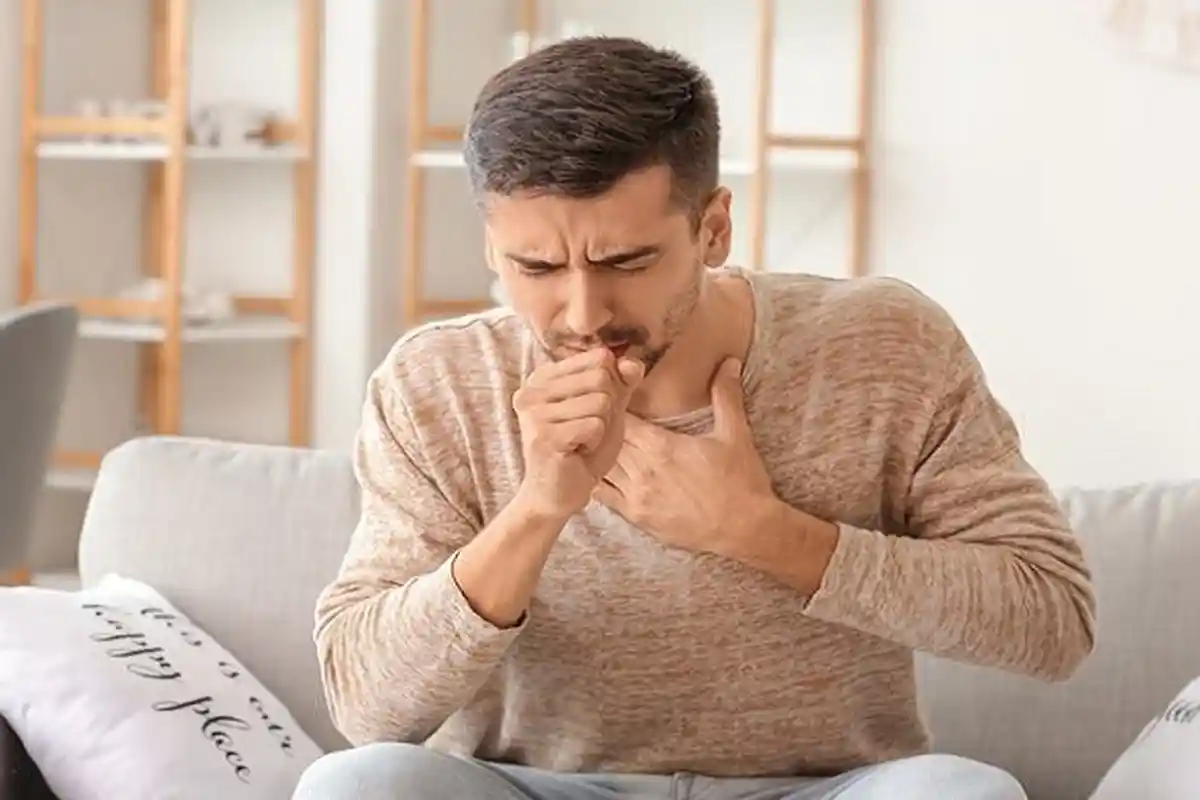 Gejala Penyakit Covid-19 Varian Omicron Menurut Dokter Spesialis Penyakit Dalam, Demam hingga Sesak