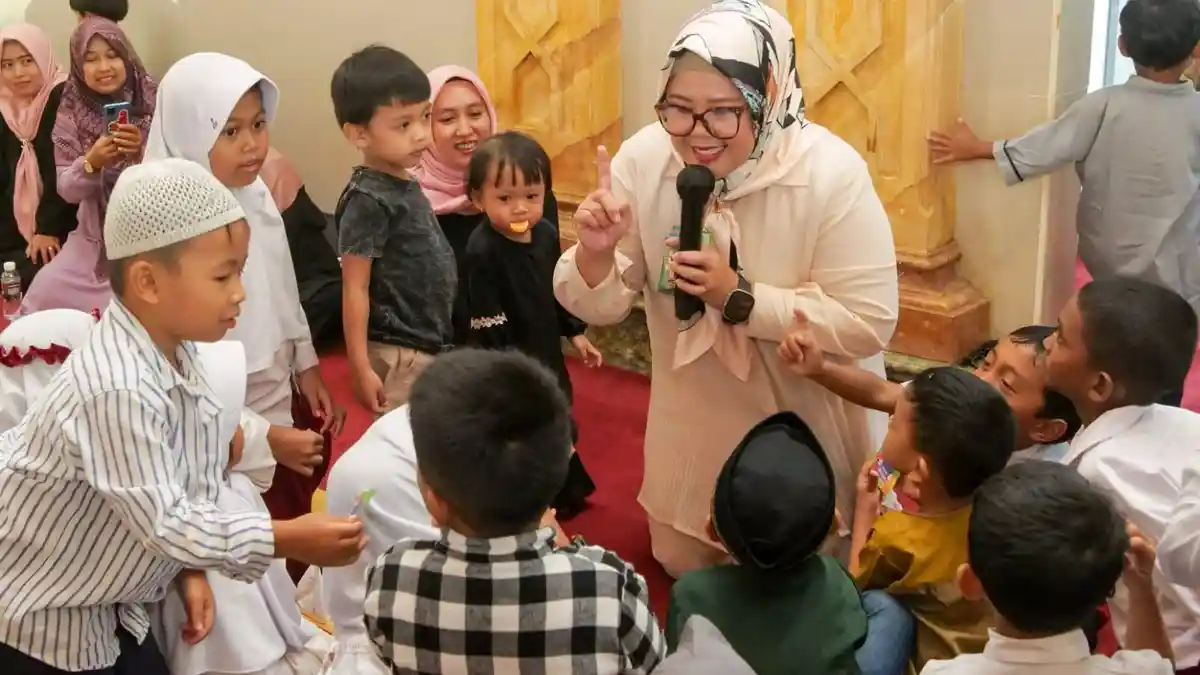 Wagub Kepri Marlin Agustina Minta Orangtua Biasakan Ajak ke Masjid