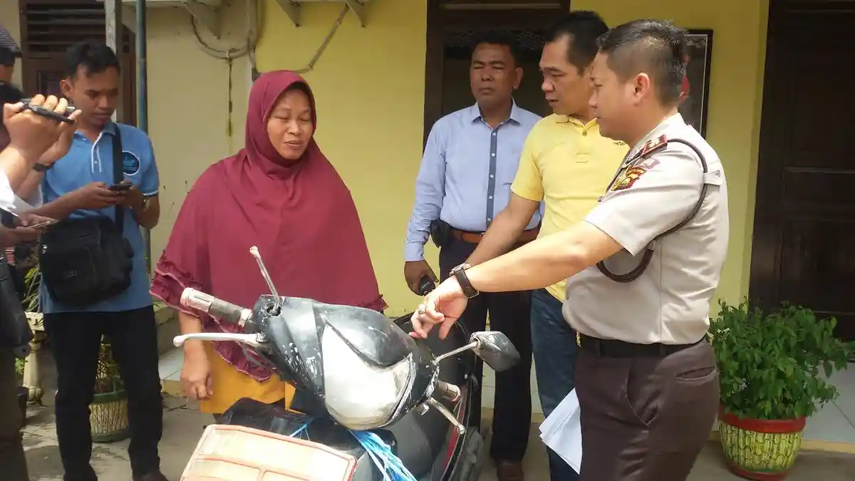 Demi Penuhi Keinginan Buah Hati Wanita Ini Rela Lakukan Perbuatan Terlarang Ini