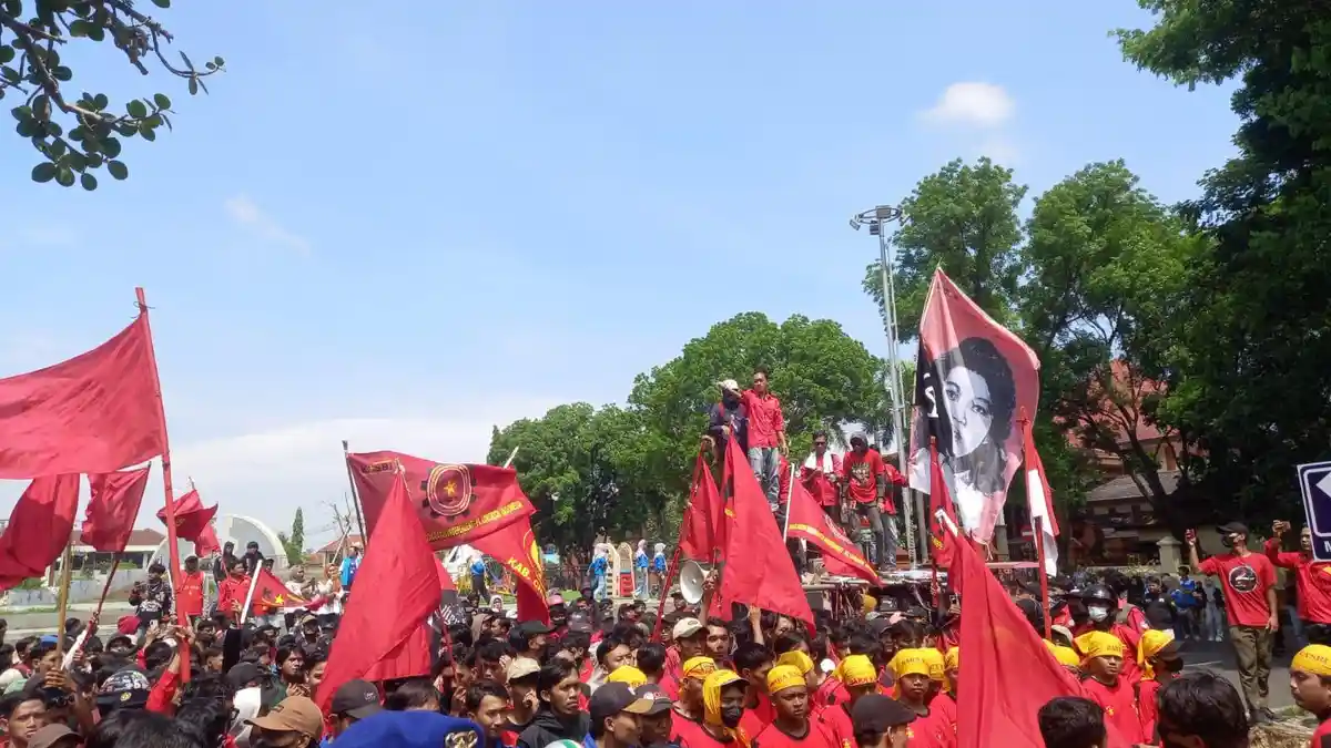Buruh di Ciayumajakuning Harus Sabar, Pengumuman Upah 2026 Diundur