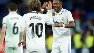 David-Alaba-diserang-fans-Real-Madrid-eks-Barcelona-Lionel-Messi-Pemain-Terbaik-FIFA.jpg