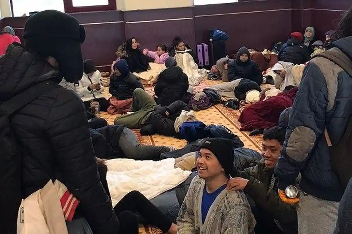 Kisah Mahasiswa Indonesia Korban Gempa Turki: Apartment Hancur, Logistik Sulit