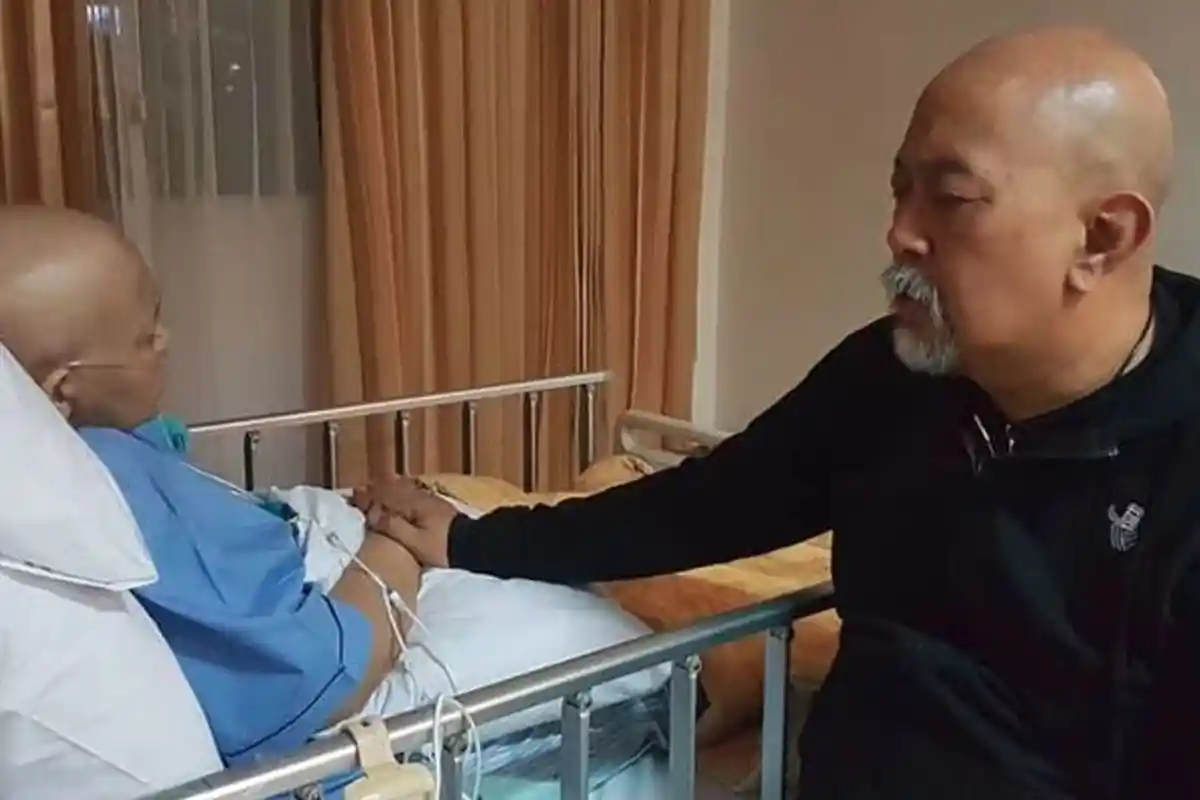 Bukti Cinta Indro Warkop untuk Istri, dari Pengorbanan Pertama sampai Kabulkan Permintaan Terakhir
