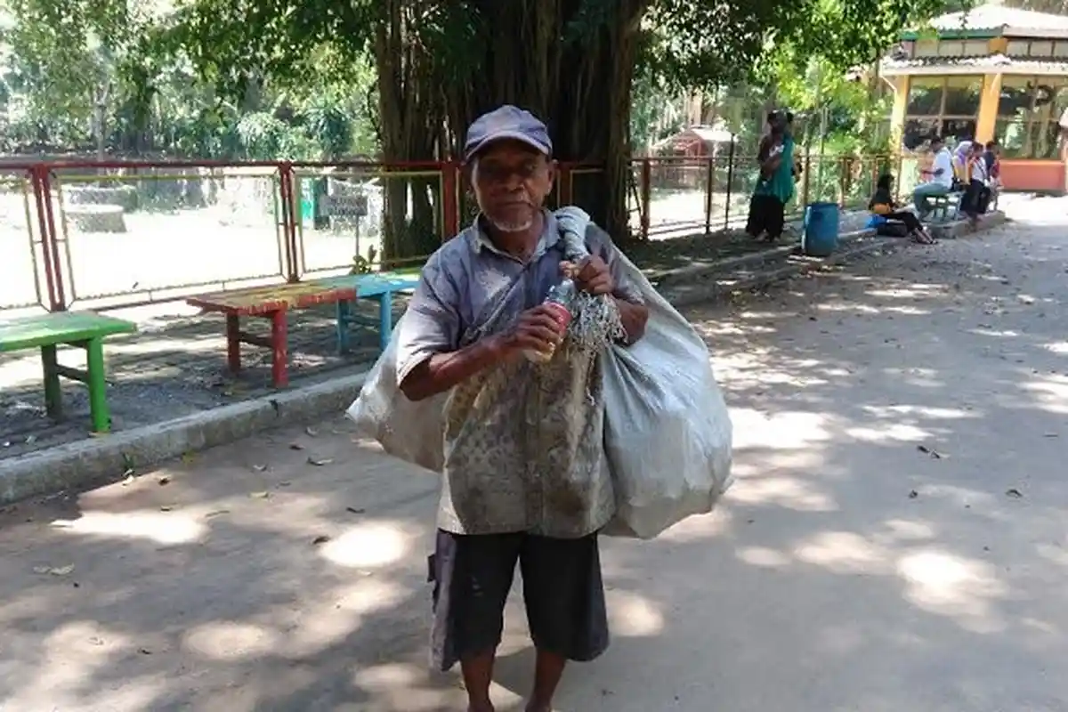 Kisah Pemulung yang Mengaku Tetangga Wali Kota, Maksimal Dapat Rp 30 Ribu Sehari