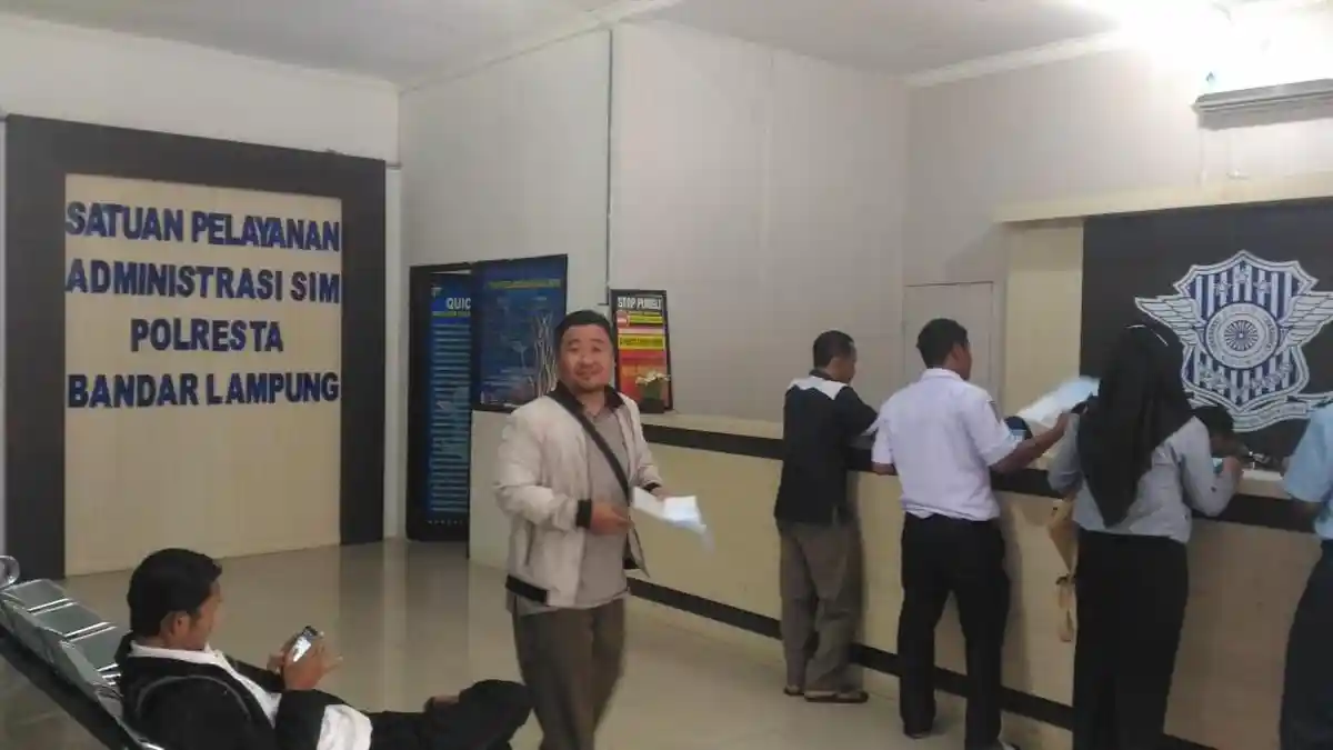 Cara Perpanjang SIM, Daftar Lengkap Syarat Perpanjangan SIM serta Tarif PNBP