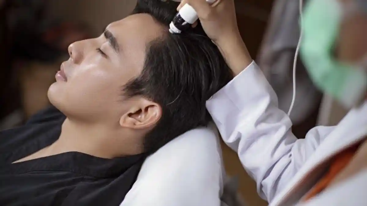 Bukan Hanya untuk Kulit Wajah, Yuk Kenali Apa itu Botox Rambut ...