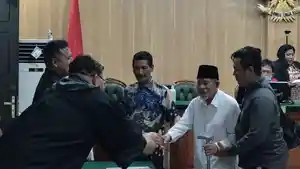 20240907-Abdul-Ghani-Kasuba-eks-gubernur-Maluku-Utara-saat-sidang.jpg