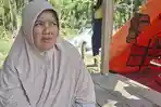 Kisah-Syamsiah-yang-tinggal-di-tenda.jpg