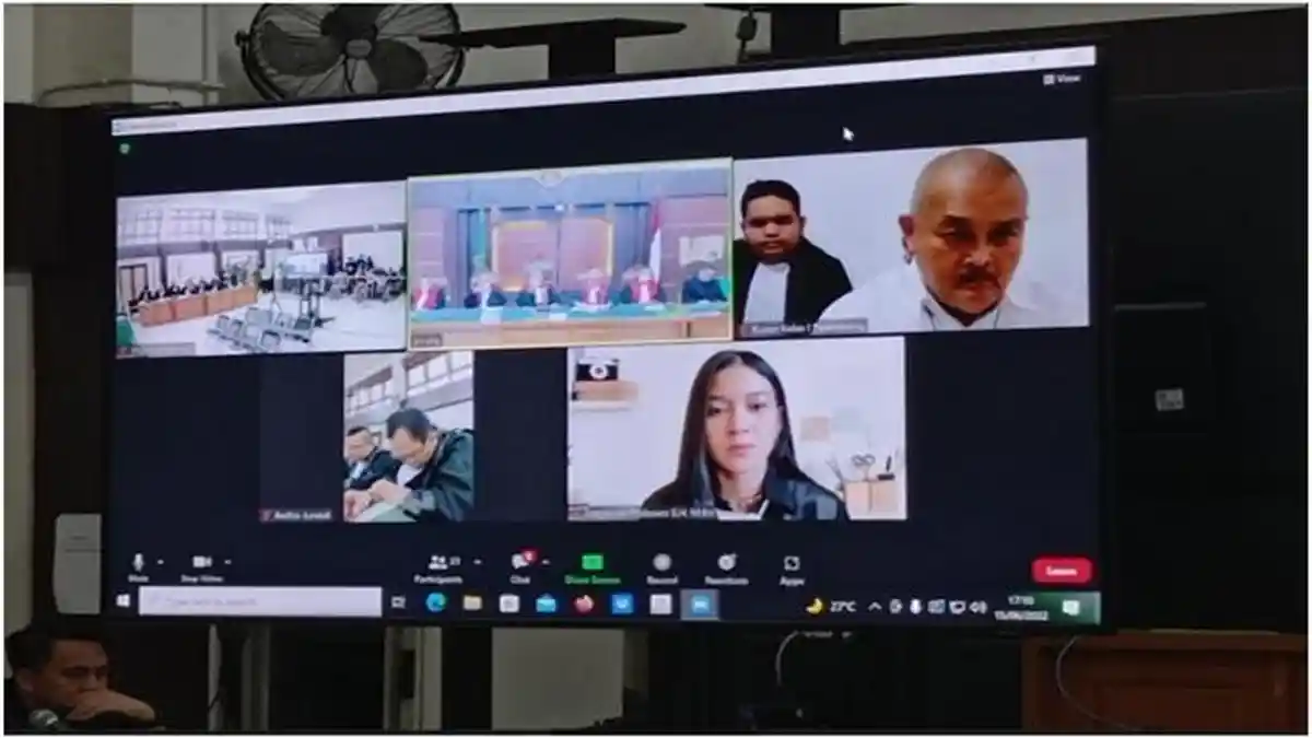 Wajah Ekspresi Tegang, Sidang Vonis Alex Noerdin Mantan Gubernur Sumsel Ditunda 1 Jam