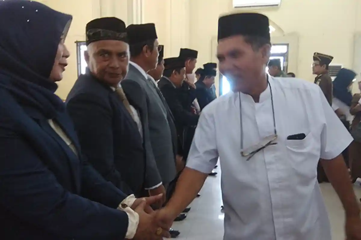 Lantik Sekwan dan 11 Kadis Baru, Bupati Akmal Ibrahim: Jangan Mentang-mentang Berkuasa, Lupa Hakikat