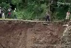 longsor-di-bukit-sari-ngesrep-banyumanik_20161003_155004.jpg