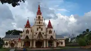 Katedral-Larantuka.jpg