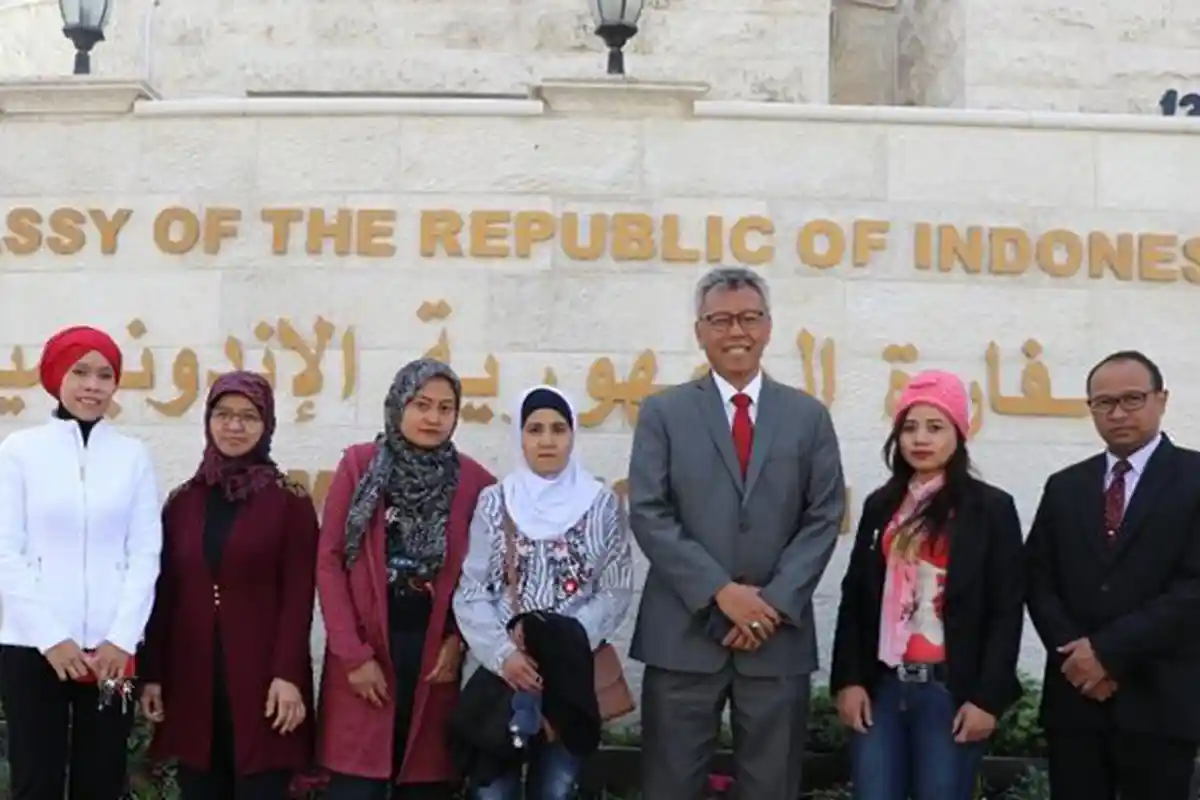 Manfaatkan Program Amnesty,  Pemerintah Pulangkan 51 Pekerja Migran dari Yordania