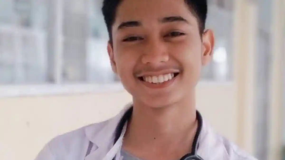 TRIBUNWIKI: Profil Ketua OSIS SMAN 18 Makassar, Teguh Daniel Bandaso