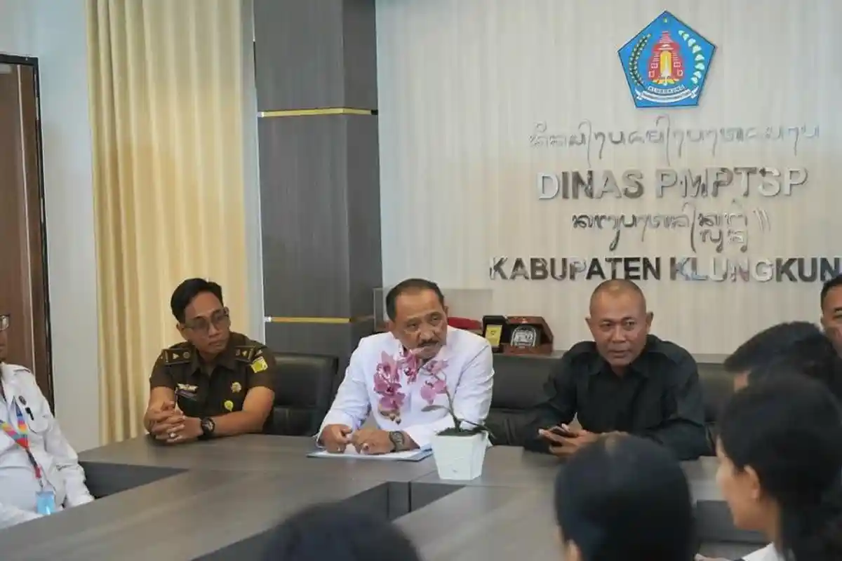 Pj Bupati Jendrika Evaluasi Pelayanan MPP, Petugas Diminta Posisikan Diri Sebagai Pelayan Masyarakat