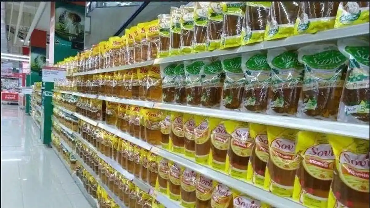 UPDATE Promo Harga Minyak Goreng di Supermarket Hari Ini
