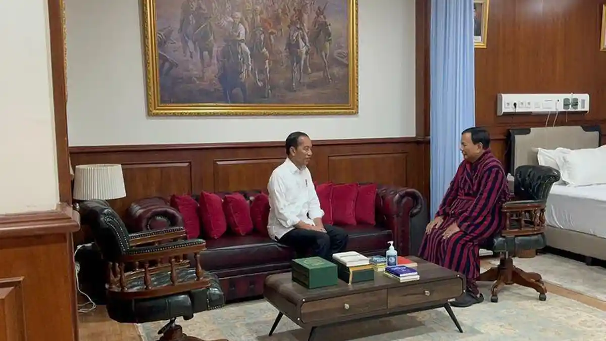 Dijenguk Jokowi, Prabowo: Terimakasih Sudah Berikan Dukungan Moril dan Doa ke Saya