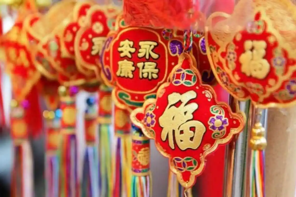 Ramalan 12 Shio Tahun Tikus Logam 2020, Shio Kuda, Ular, dan Ayam Diharapkan Waspada