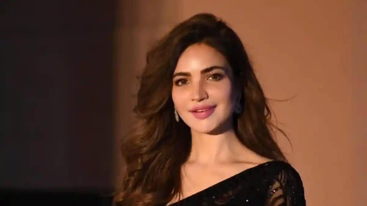 Model Cantik Humaira Asghar Ali Ditemukan Meninggal, Usai Tak Bayar ...