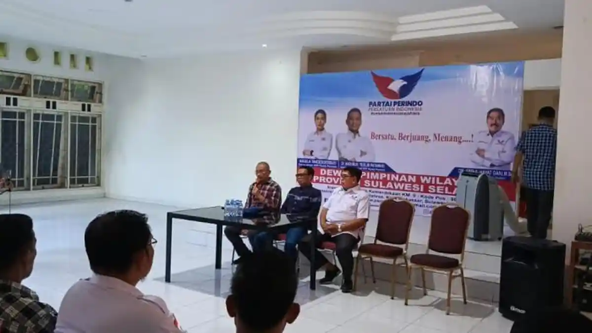 Mantan Gubernur-Sekprov Sulsel, Nurdin Abdullah dan Abdul Hayat Gani Bertemu Lagi di Partai Perindo