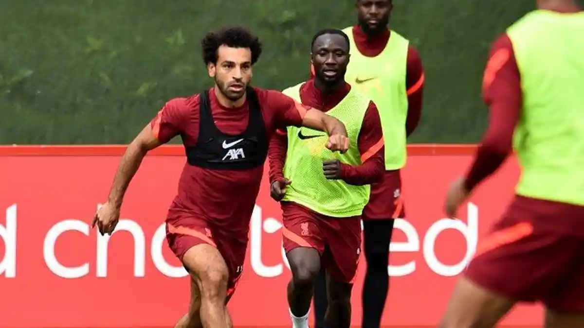 Mohamed Salah Minta ke Liverpool Naik Gaji Rp 10 Miliar per Pekan, Setara Ronaldo di MU