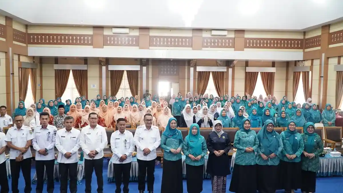 Hesti Haris Sosialisasikan Gerakan Jambi Bersholawat di Sungai Penuh - Tribunjambi.com