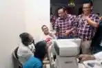 Wagub Djarot Bersama Relawan Bara Badja Bagikan Kacamata Gratis