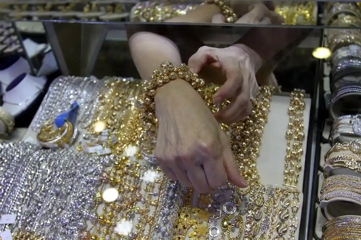 Harga Emas Perhiasan di Palembang Posisi Tertinggi, Imbas Nilai Tukar Rupiah Melemah 